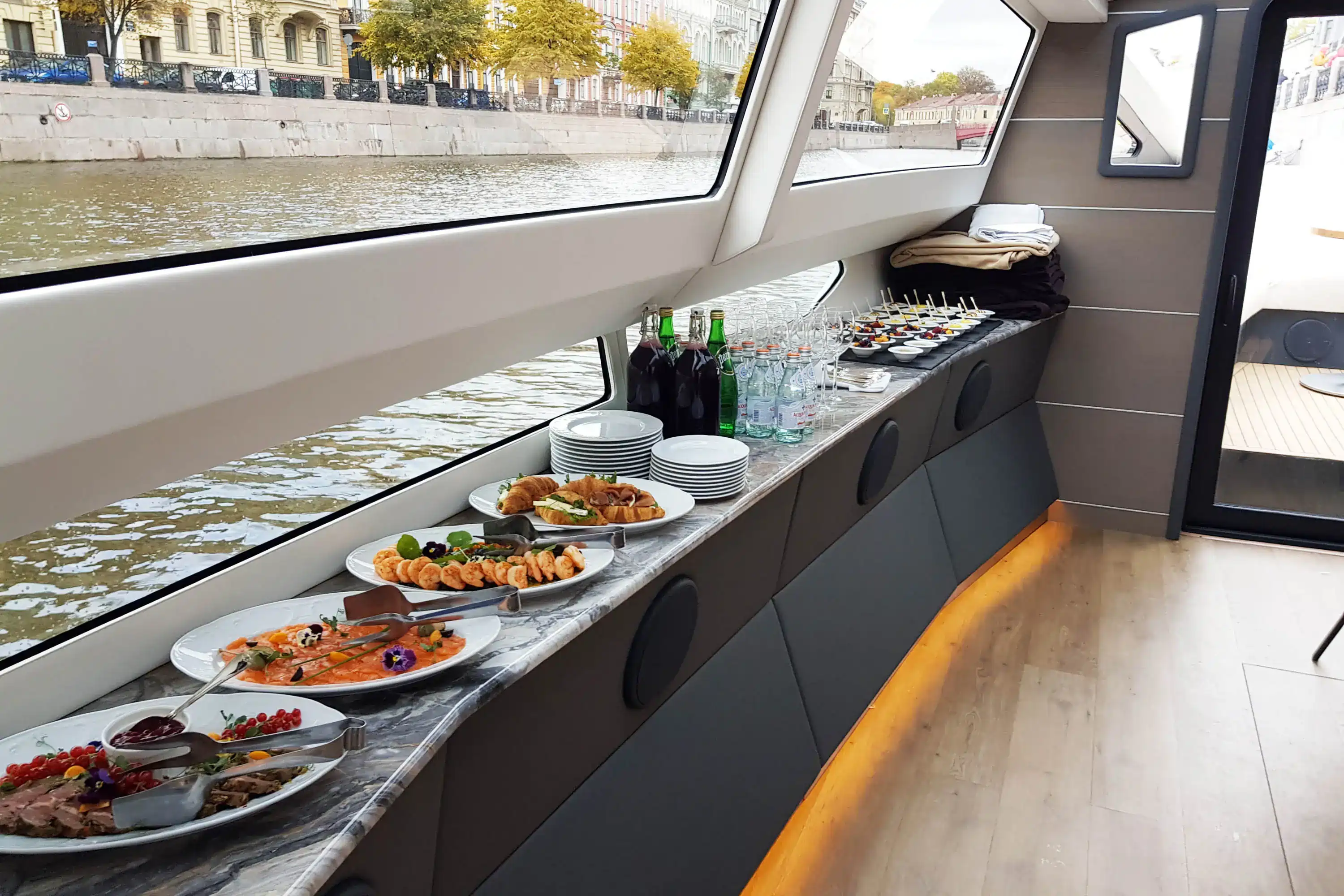 Аренда яхты "Амстердам" image- 16